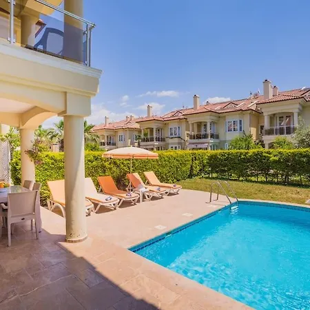 Calis'ta Denize Sifir 8 Kisilik Pearl 4 Villa *