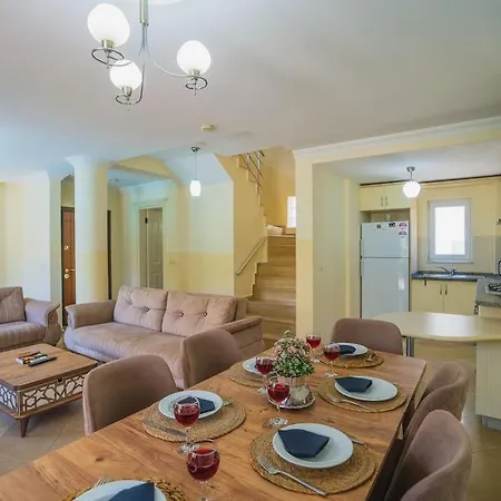 Calis'ta Denize Sifir 8 Kisilik Pearl 4 Fethiye