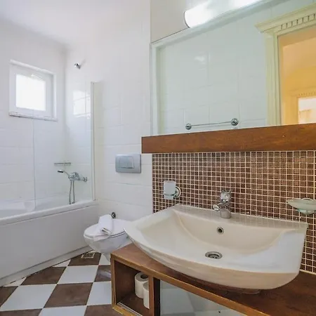 Villa Calis'ta Denize Sifir 8 Kisilik Pearl 4