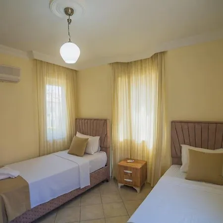 Calis'ta Denize Sifir 8 Kisilik Pearl 4 Villa *