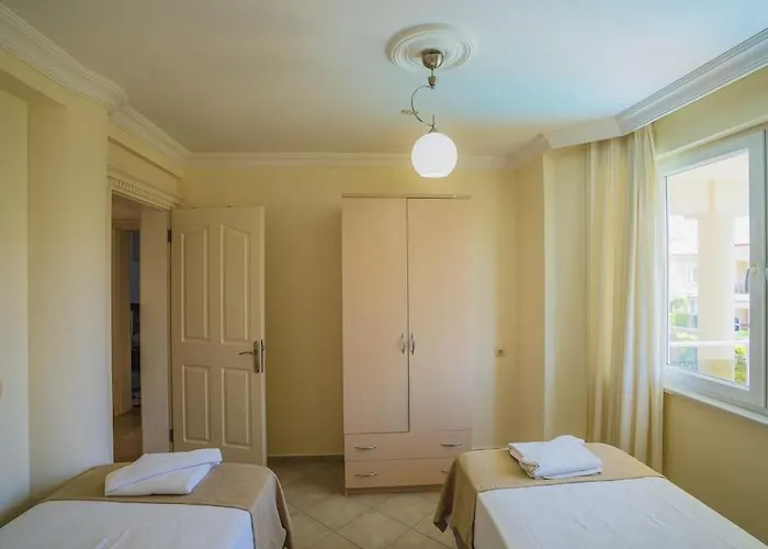 çalış'ta Denize Sıfır 8 Kişilik Pearl 4 Villa