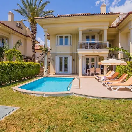 Calis'ta Denize Sifir 8 Kisilik Pearl 4 فتحية